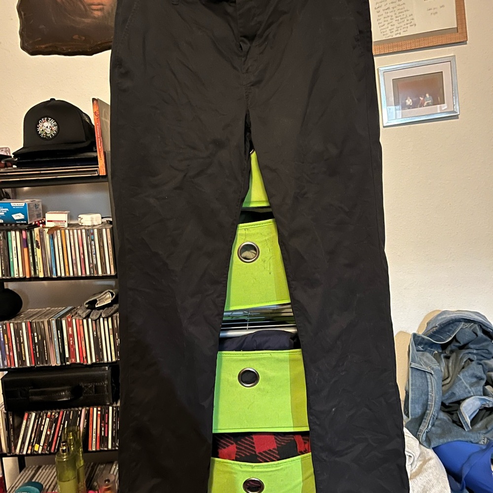 Aeropostale Men's Slim Straight 38X34 Tag (38X36) One Owner Black Chino